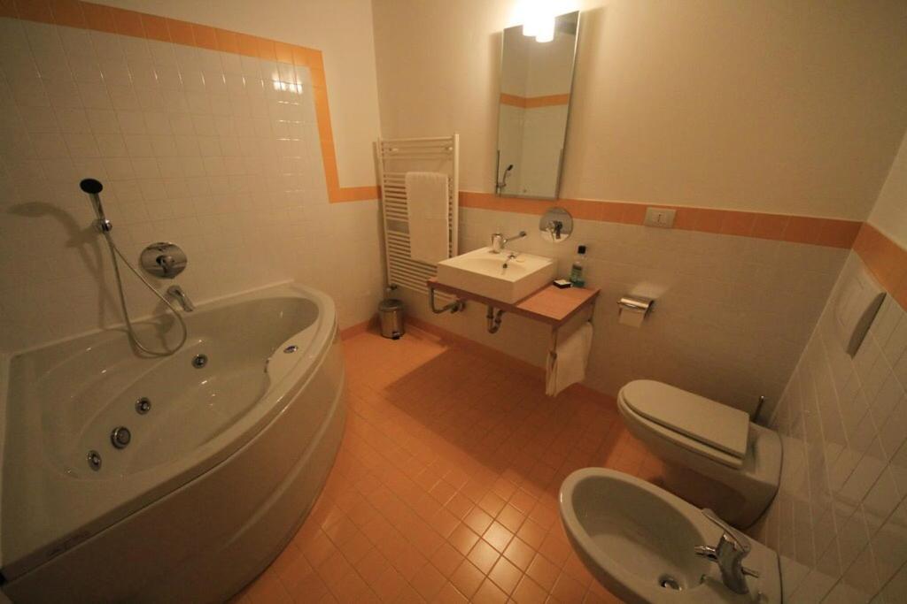 B&B La Mondina Palazzolo Vercellese Экстерьер фото